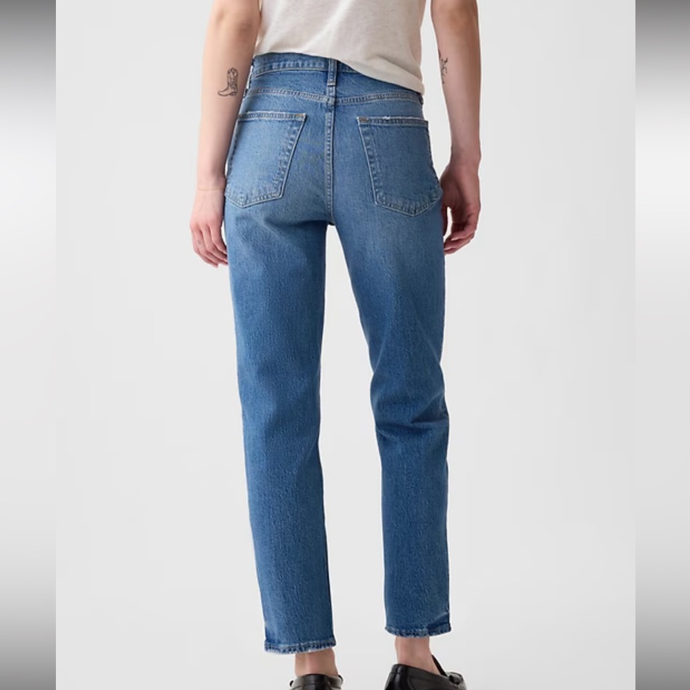 GAP Women’s Cheeky Straight High Rise Distressed Blue Jeans - Picture 6 of 6